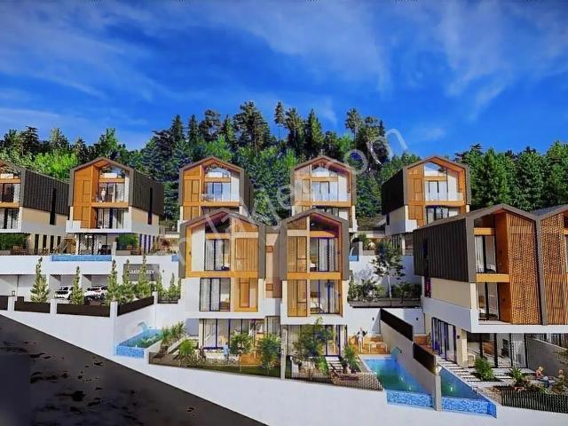 Alanya Tepede Ev Fiyatına Ultra Lüks 4+1 Müstakil Jakuzili Villa