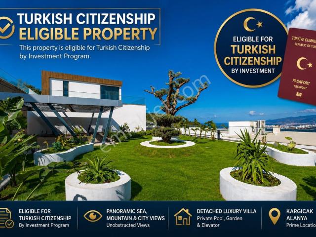 Alanya'da En Lüks 360 Derece Panoramik Deniz Ve Dağ Manzaralı Satılık Villa
