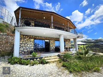 FIRSAT! Alanyada Müstakil Havuzlu 3+1 Eşyalı Lüks Villa