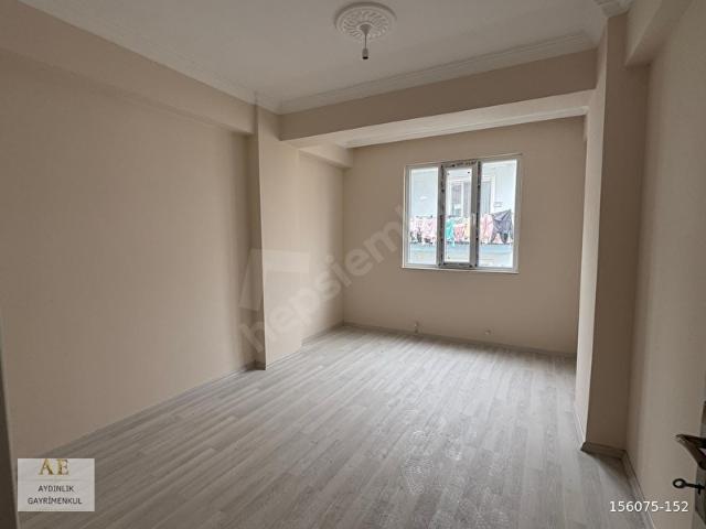 ALANYURT YENİ MAHALLEDE UYGUN FİYATA SATILIK ARA KAT 2+1 DAİRE