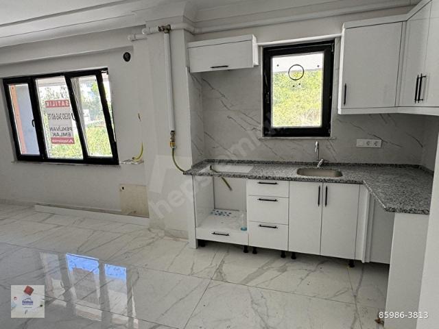 ALAPLI MERKEZDE YÜRÜME MESAFESİNDE SIFIR 1+1 DAİRE
