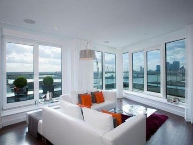 Alaska Apartments, Western Gateway, London, E16 1BW, United Kingdom | 3 bed duplex for rent #133740043 | Rentberry