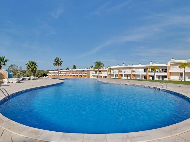 ALBUFEIRA GARDEN VILLA WITH POOL by HOMING