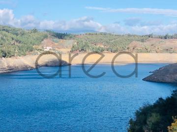 Albufeira do Cabril Pedrogão Pequeno Casa em Pedra de Xisto, para re construção!