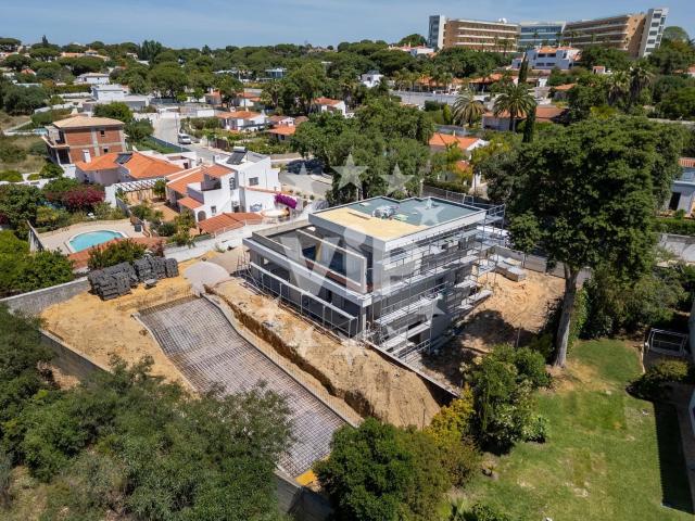 Albufeira Moradia Moderna 3 Quartos Piscina. Garagem J. 196m² Albufeira e Olhos de Água
