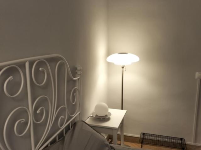 Albufereta Room Large quiet bedroom with two patio windows