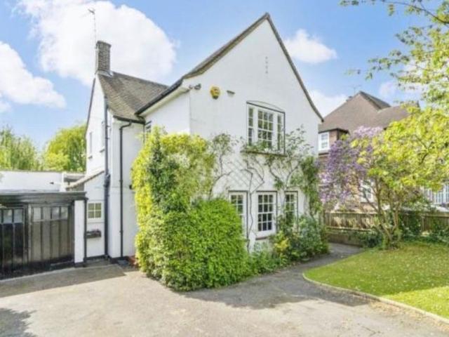 Albury Drive, Pinner HA5, 4 bed detached house to rent, £3,300 pcm | PrimeLocation