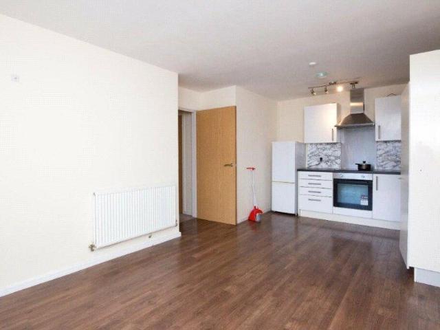 Alban Street, Salford, M7 1NQ, United Kingdom | 2 bed apartment for rent #131562842 | Rentberry