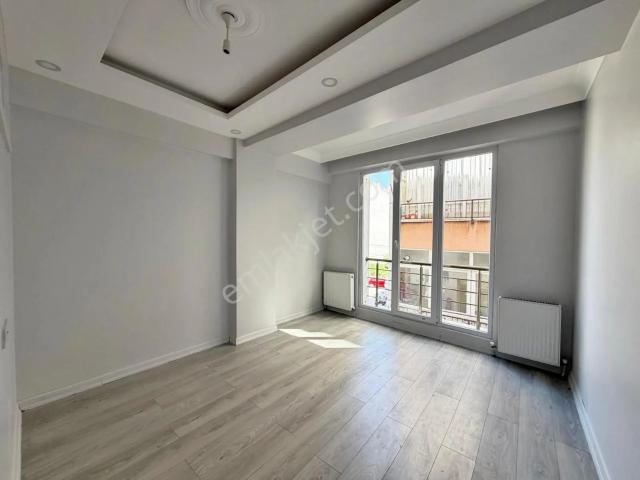 Alban'dan Yeni Bina,doğan Araslı'ya 1dk Balkonlu 85m²2+1 Arakat