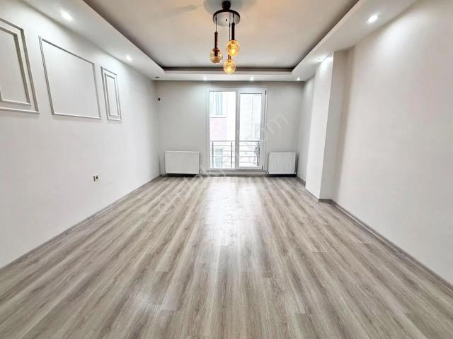 Alban'dan City Center Avm 3 Dk Satılık 2+1 100m² Ara Kat Daire