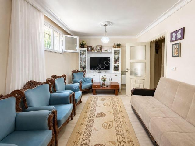 Alban'dan Doğan Araslı Bul.2 Dk 140 M² 3+1 Bahçe Kat Satılık Daire
