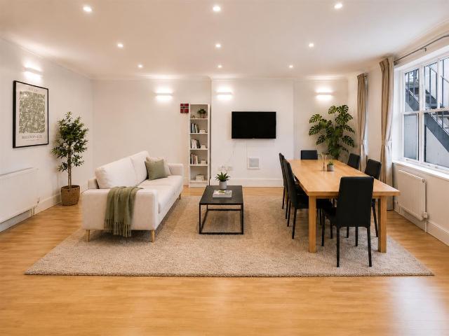 Albany Street NW1, Regent`S Park, 2 bed flat to rent, £3,500 pcm | PrimeLocation