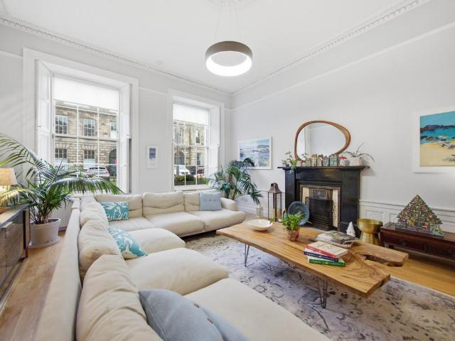 Albany Street, Edinburgh, EH1 5 bed house to rent £5,500 pcm £1,269 pw