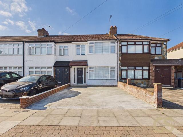 Albany Park Avenue, Enfield, Greater. 3 bed terraced house to rent £2,250 pcm £519 pw