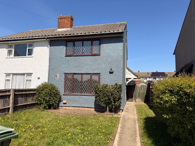 Albany Place, Aylesbury, Buckinghamshire HP19, 2 bed semi detached house to rent, £1,450 pcm | PrimeLocation