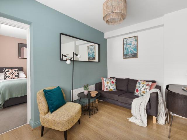 Albany Road, Cardiff CF24, 1 bed flat to rent, £950 pcm | PrimeLocation