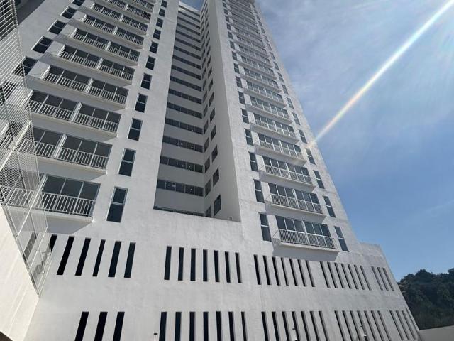 Albar Departamento en renta en Zona Esmeralda. Excelente ubicacion