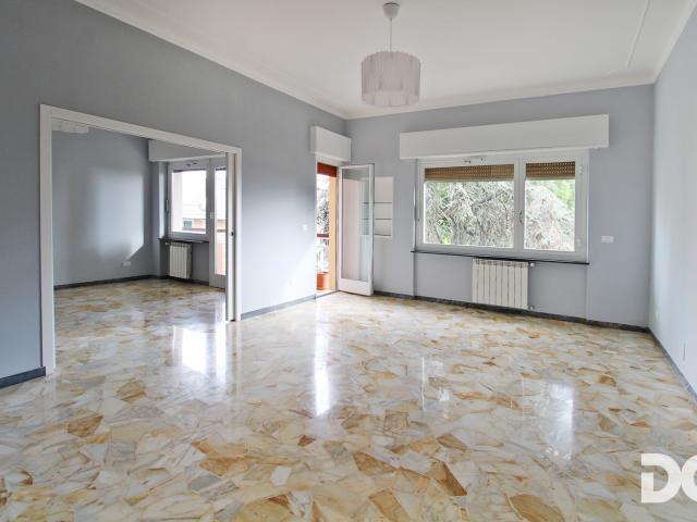 ALBARO – VIA SIENA RISTRUTTURATI MQ. 135 BALCONATE – BOX – CANTINA