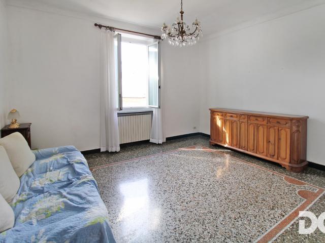 ALBARO – VIALE PALAZZI ORDINATI MQ. 68 CON BALCONE