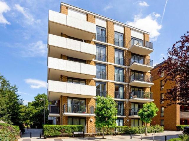 Albatross Way, London SE16, 2 bed flat to rent, £3,577 pcm | PrimeLocation