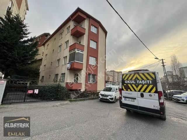 Albayrak Emlaktan Ara Kat Kullanışlı Büyük Daıre