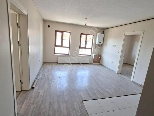 Albayrak Mahallesinde Toki Binalarında Kiralık Daire