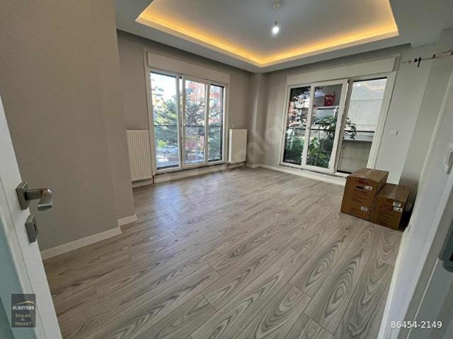 ALBAYRAKTAN 2+1 YÜKSEK GİRİŞOTOPARKLIPANJURLUULTRA+ KALİTE