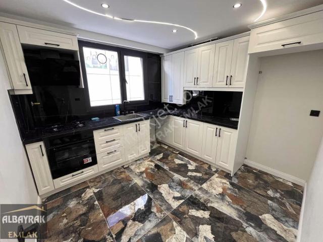 Albayraktan 3+1/ultra Lüks/e.banyo/açk kap Otoprk./sıfır