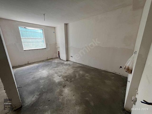 ALBAYRAKTAN ARAKAT 1+1GENİŞ TİPSIFIRMETRO 1DK2 AYA TESLİM