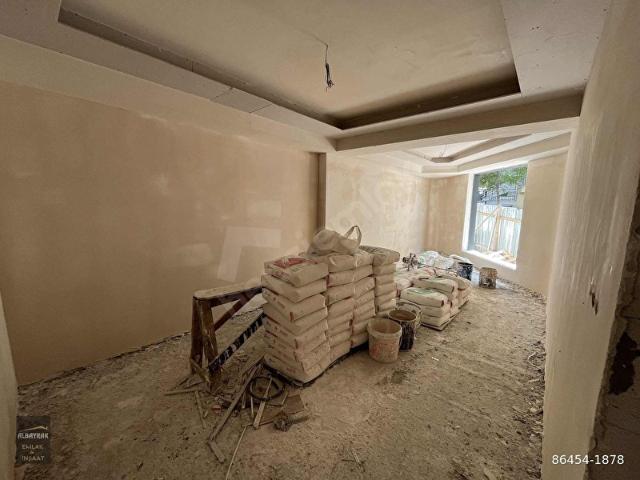 ALBAYRAKTAN İSTİKLAL MAH. 2+1 AYRI MUTFAK GENİŞ ve FERAH DAİRE