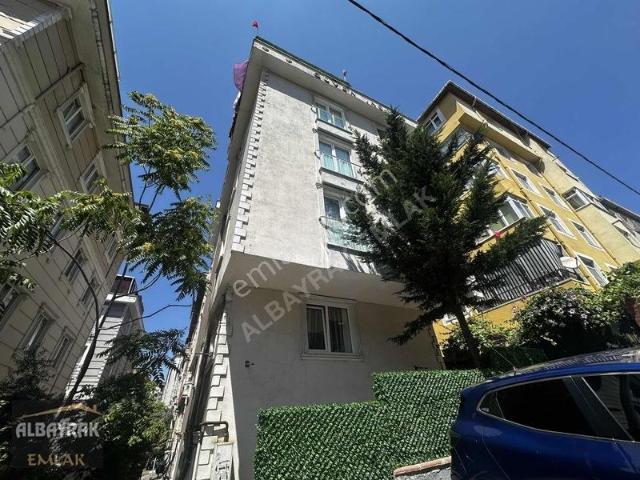 Albayraktan Metroya Yakın İçi Yenilenmiş Satılık 2+1 Fırsat