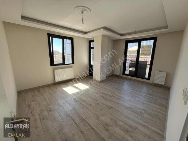 Albayraktan Sıfır/4+2/ultra Geniş Ve Lüks/otoparklı/ön Cephe