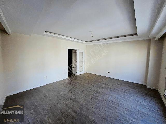 Albayraktan Sıfır Ara Kat/2+1/sahile 5dk/ Avm Ve Metroya Komşu