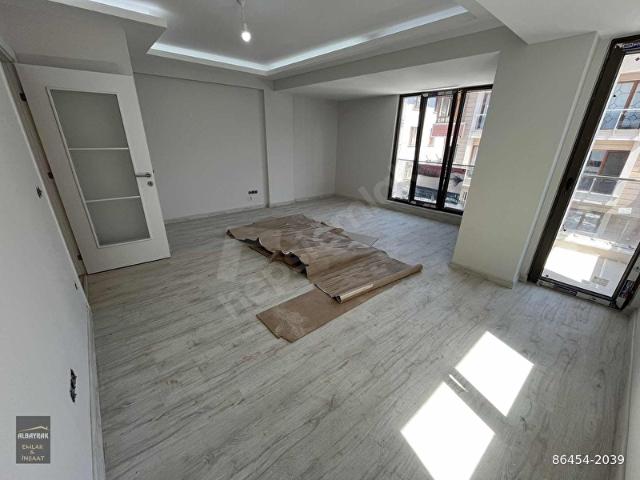 ALBAYRAKTAN SIFIR 2+1 İFM KOMŞUARAKATLÜXE.BANYOBALKON