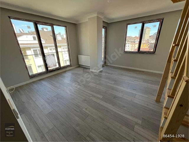 ALBAYRAKTAN SIFIR 3+1 ÖNCEPHE DUBLEKSMETROYA 5DKTERASLIKİRALIK