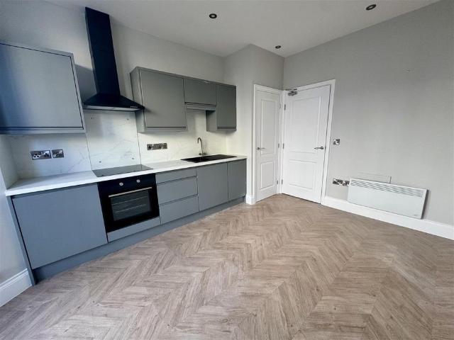 Albemarle Crescent, Scarborough