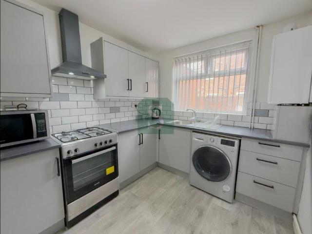 Albemarle street, Manchester, M14 4 bed house to rent £2,253 pcm £520 pw