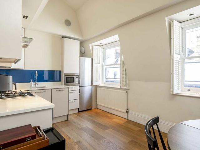 Albemarle Street, W1S, London