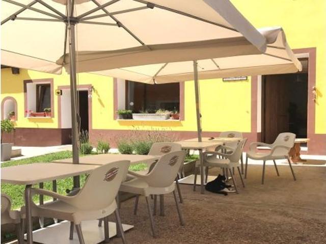 ALBERGUE + VIVIENDA PARA EMPEZAR A TRABAJAR EN CASTROJERIZ