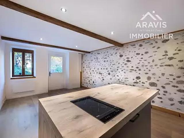 Albertville 73200 Achat / Vente appartement 2 pièces t2 cave balcon