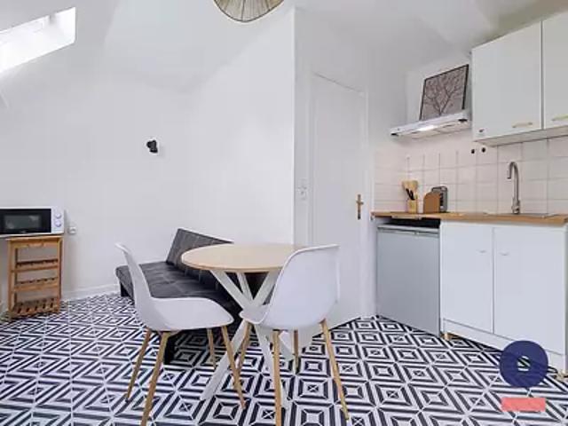 Albert 80300 Location appartement 1 pièce t1 au dernier étage