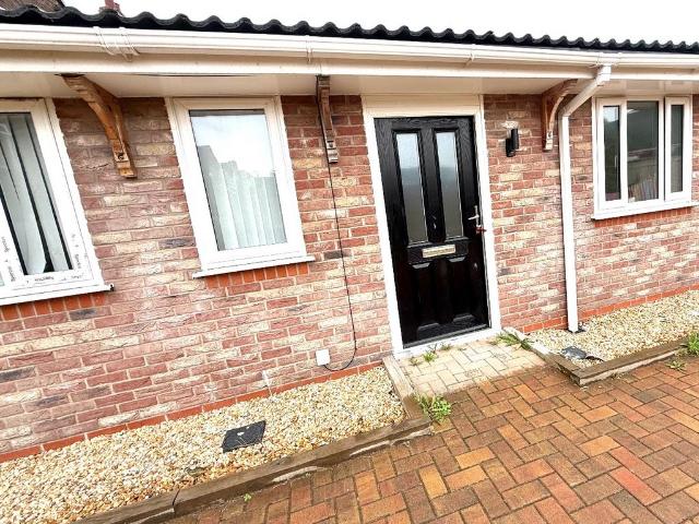Albert Close, Albert Road, Widnes 1 bed bungalow to rent £795 pcm £183 pw