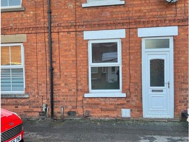 Albert Avenue, Balderton, Newark NG24, 2 bed terraced house to rent, £875 pcm | PrimeLocation