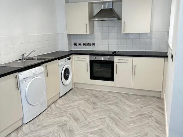 Albert Gate, Linthorpe, Middlesbrough. 2 bed apartment to rent £750 pcm £173 pw