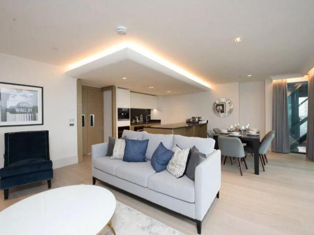 Albert Embankment, London, SE1 1 bed apartment to rent £3,750 pcm £865 pw