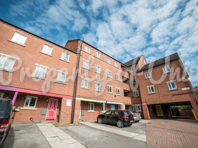 Albert Square, Church Street, Lenton, Nottingham NG7, 8 bed shared accommodation to rent, £585 pcm | PrimeLocation