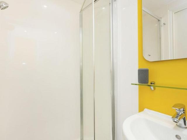 Albert Street, Newcastle Upon Tyne NE1 1 bed in a flat share to rent £776 pcm £179 pw