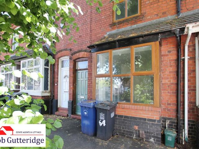 Albert Street, Newcastle, Staffs ST5, 2 bed terraced house to rent, £850 pcm | PrimeLocation
