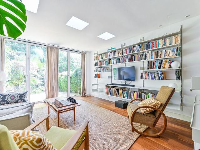 Albert Street, Camden, London, NW1 4 bed house to rent £7,150 pcm £1,650 pw