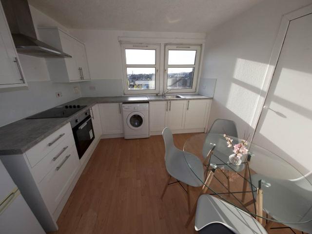 Albert Street, Dundee DD4, 2 bed flat to rent, £650 pcm | PrimeLocation